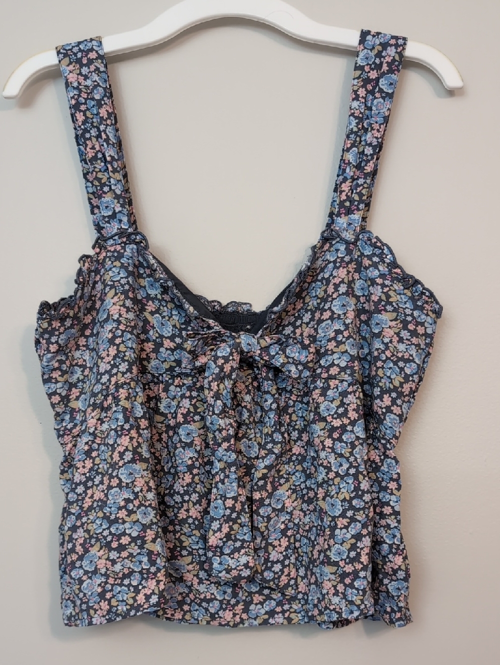 American Eagle Small  Tie-Front Babydoll Mini Floral Camisole Top